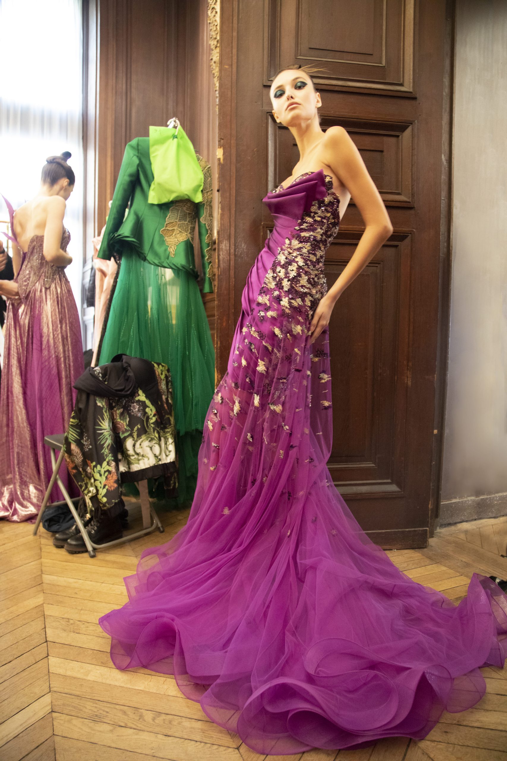 Back stage Tony Ward